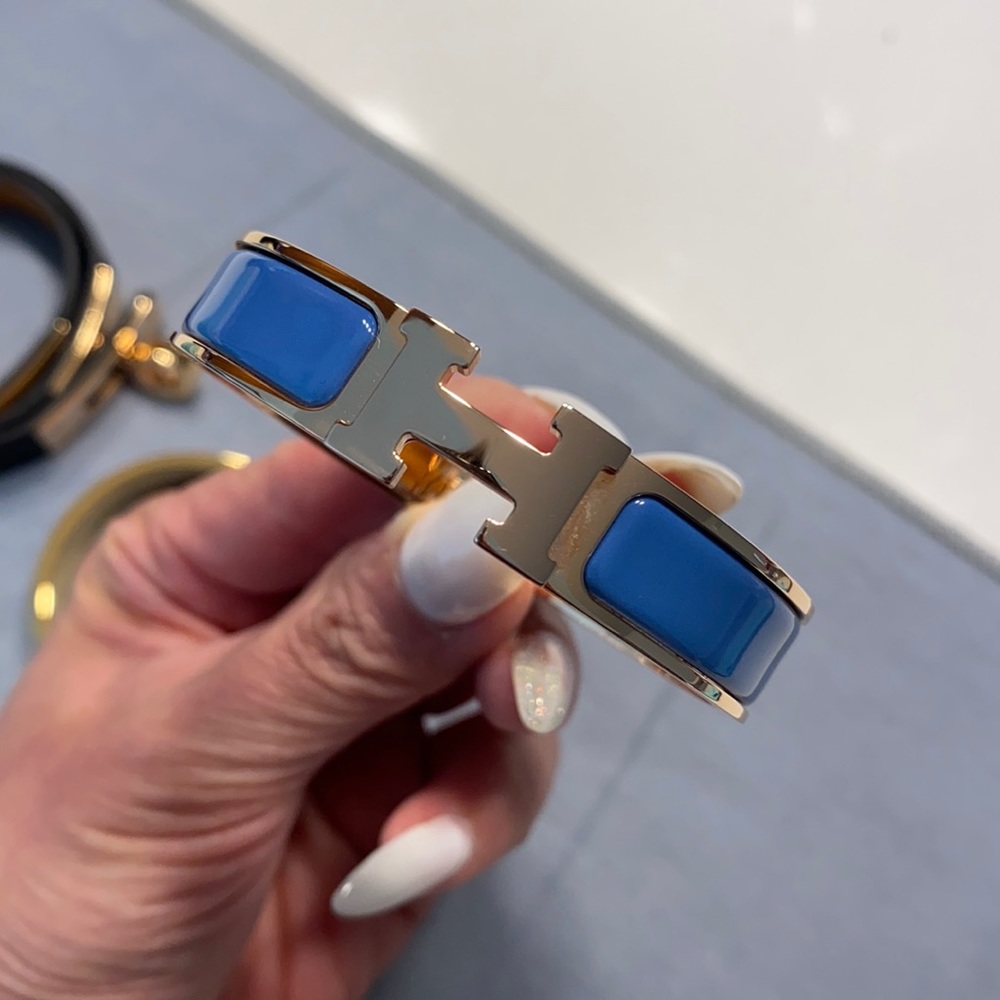 ❗️SOLD❗️Hermès Clic-H Bracelet - Blue Rose Gold